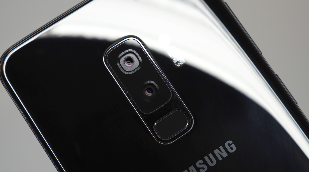 Samsung S9 Plus Features and Review - Latest Gadget
